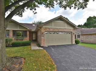105 Villa Way, Bloomingdale, IL 60108