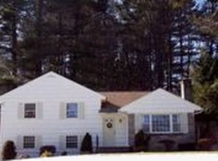 483 Forest Hills Rd, Springfield, MA 01128