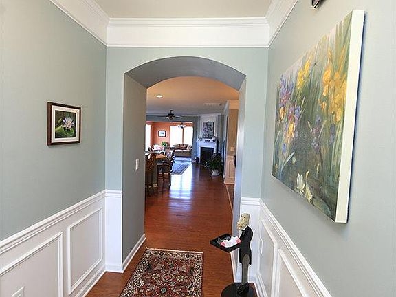 3rd image of 801 Gaston Manor Dr