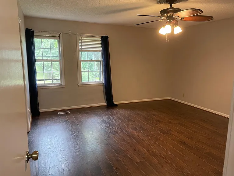4931 Altadena South Dr — Photo 10