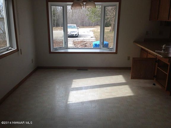 5th image of 15945 480th St