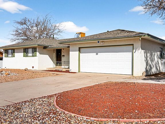 4th image of 5701 Madeira Pl NE