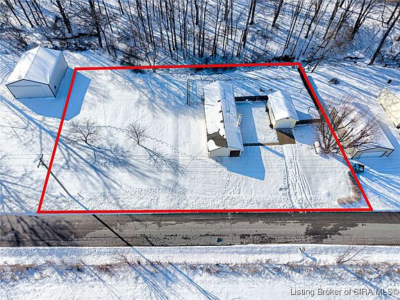 3rd image of 9120 E Blue River Road