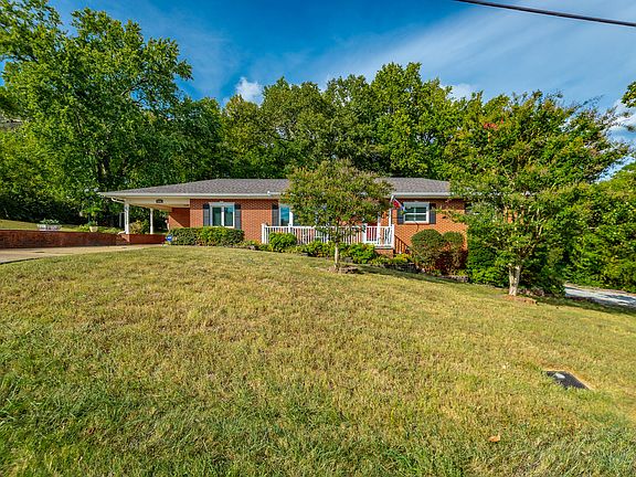 3rd image of 1235 Judys Ln