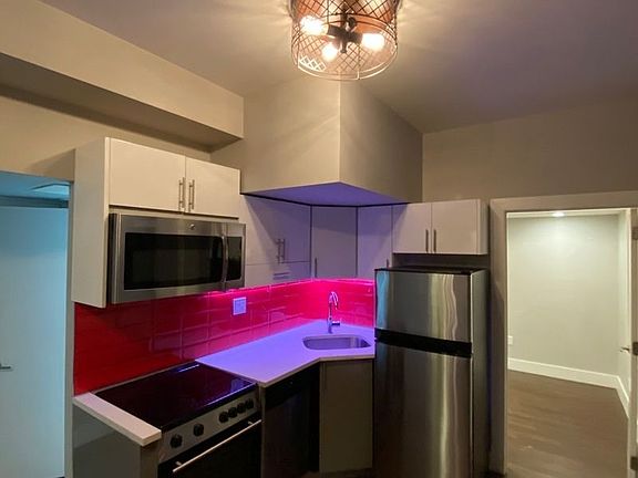 4th image of 612 W 182nd St #B1