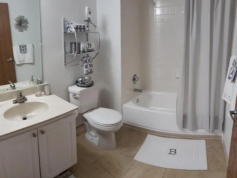 Brookwood Apartments — Photo 3