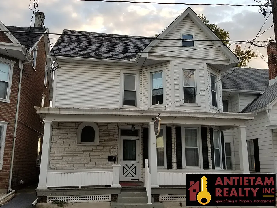 120 W 2nd St