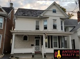 120 W 2nd St #2, Waynesboro, PA 17268