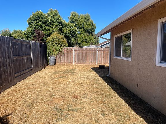 3rd image of 9971 Falcon Meadow Dr