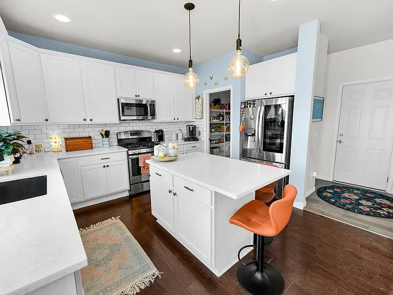 26574 Bronx Dr — Photo 16