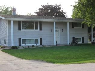 4626 Carter Dr, Caledonia, WI 53402