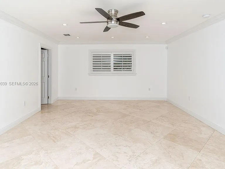75 S Prospect Dr — Photo 37