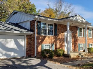 12505 Farmbrook Dr, Middletown, KY