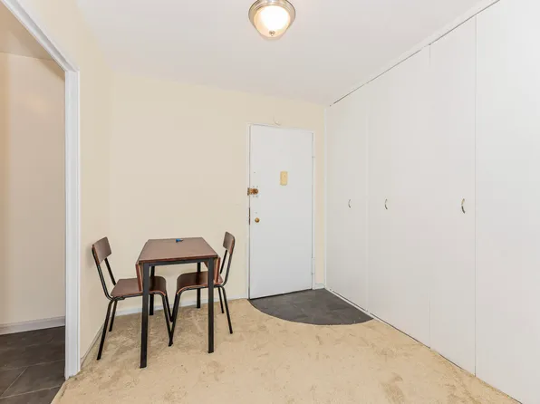 5900 Arlington Avenue image 5 of 20