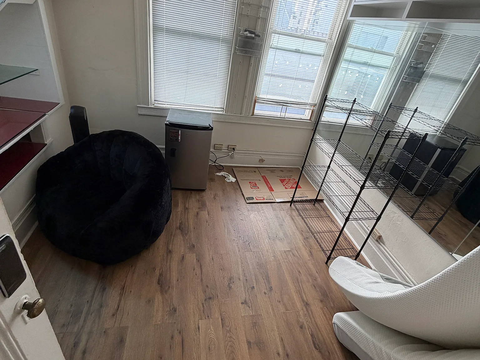 2141 Pacific Ave — Photo 2