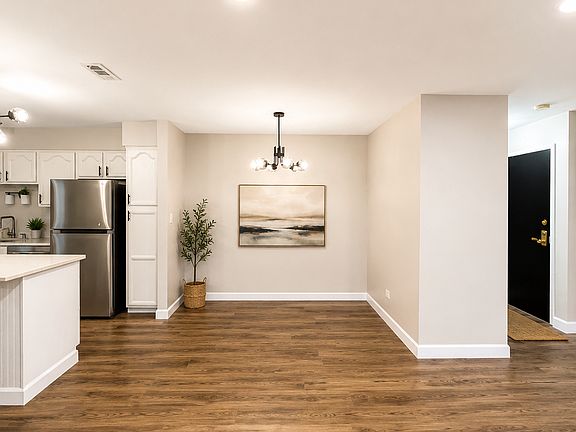 3rd image of 420 74th St APT 206