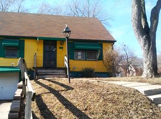 6800 Walrond Ave, Kansas City, MO 64132