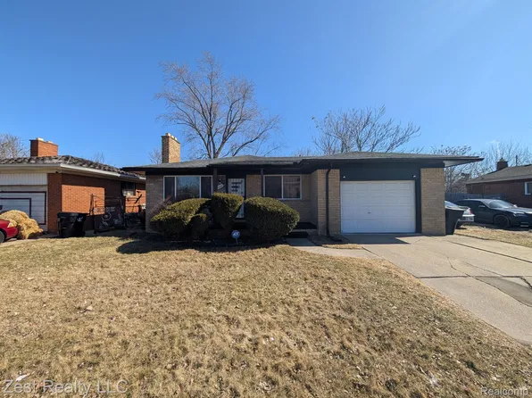 17420 Joseph Campau St, Hamtramck, MI 48212