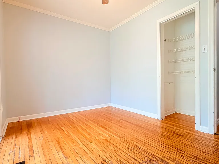 78 Massey Cres — Photo 12