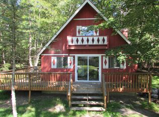 108 Hemlock Rd, Milford, PA 18337