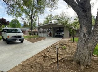 297 Meadow Ln, Bishop, CA 93514