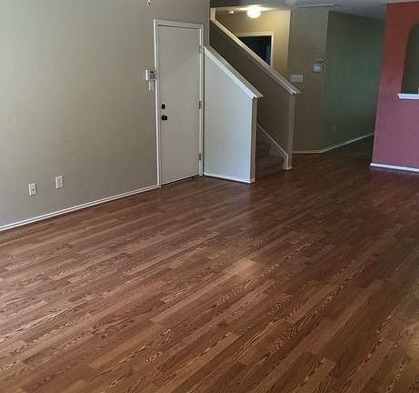 2nd image of 9027 Sahara Woods