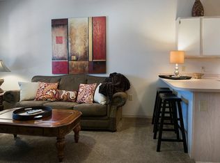 Stearns Street, Fayetteville, AR 72703