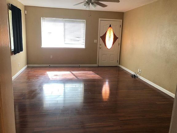 3rd image of 4731 16th Ave