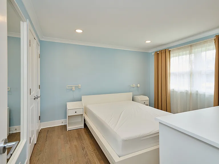 926 N Boxwood Dr #B — Photo 19