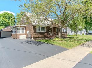 212 Iroquois Ave W, Watertown, NY 13601