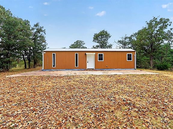 3rd image of 6780 Woods Acres