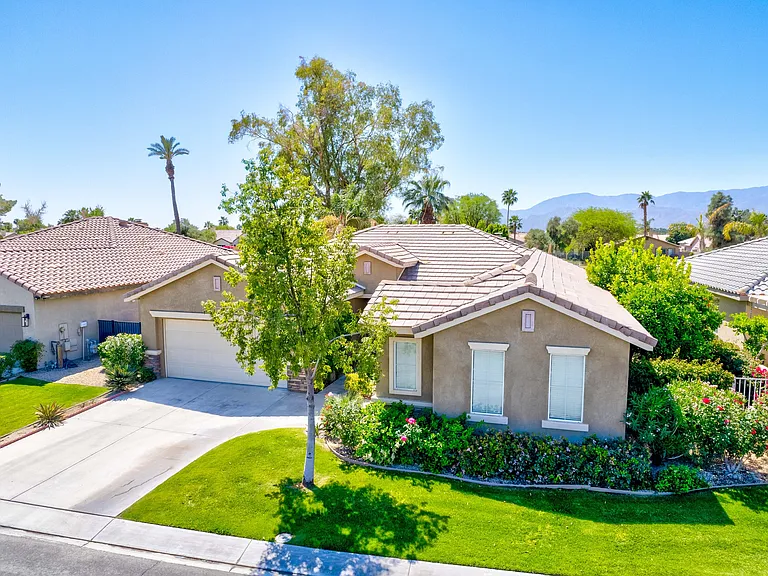 82539 Grant Dr — Photo 46