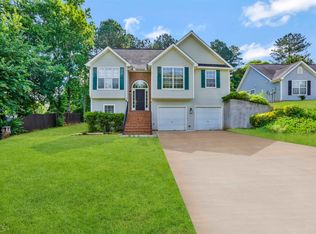 352 The Gables Dr, McDonough, GA 30253