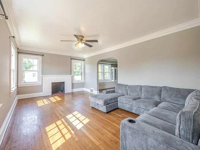 3631 Rolliston Rd #UP — Photo 11