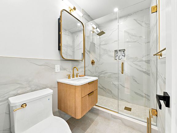 4th image of 2600 Amsterdam Ave #3I