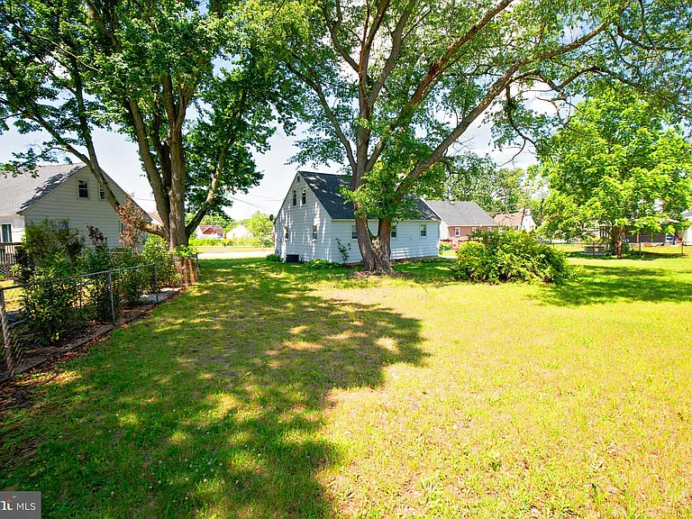 214 David Pl — Photo 19