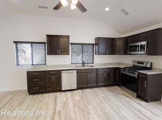 1327 Mountain View Ln, Mentone, CA 92359