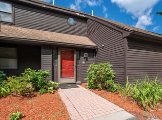 28 Stacey Cir, Windham, NH 03087