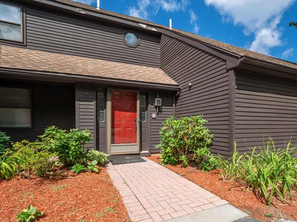 28 Stacey Circle, Windham, NH 03087