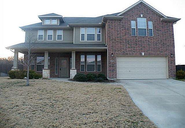 1st image of 701 Evergreen Ct