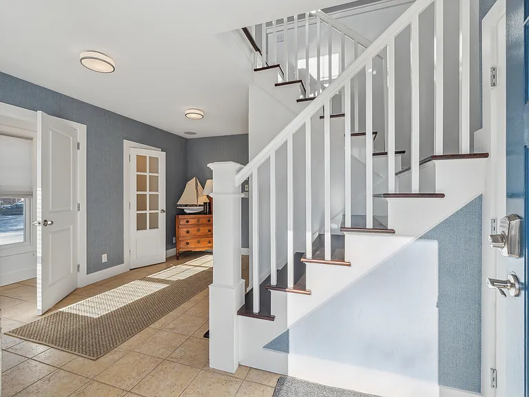 11 Rector St — Photo 7
