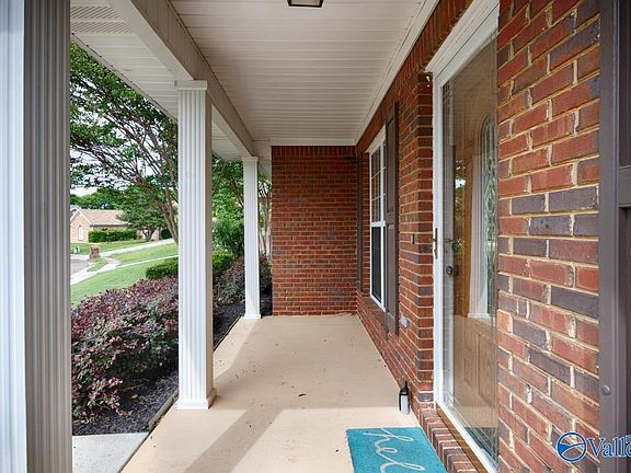 5th image of 116 Bridgeway Ln