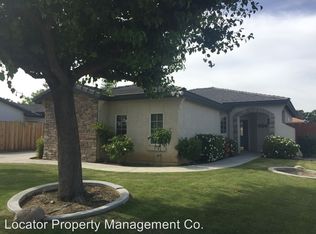 9816 Mona Lisa Ln, Bakersfield, CA 93312
