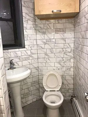 Rented by Century 21 New Golden Age Realty | media 38