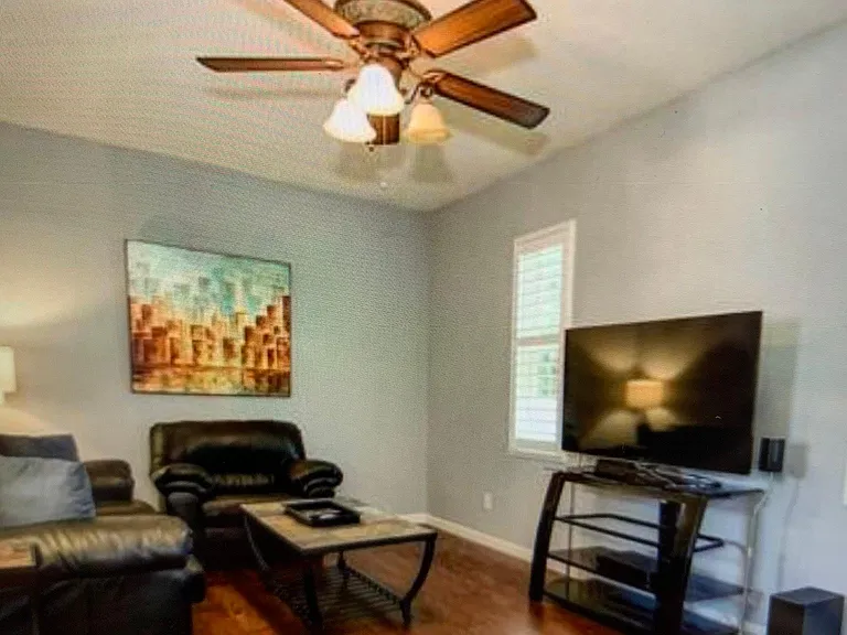 8056 Linda Isle Ln — Photo 7