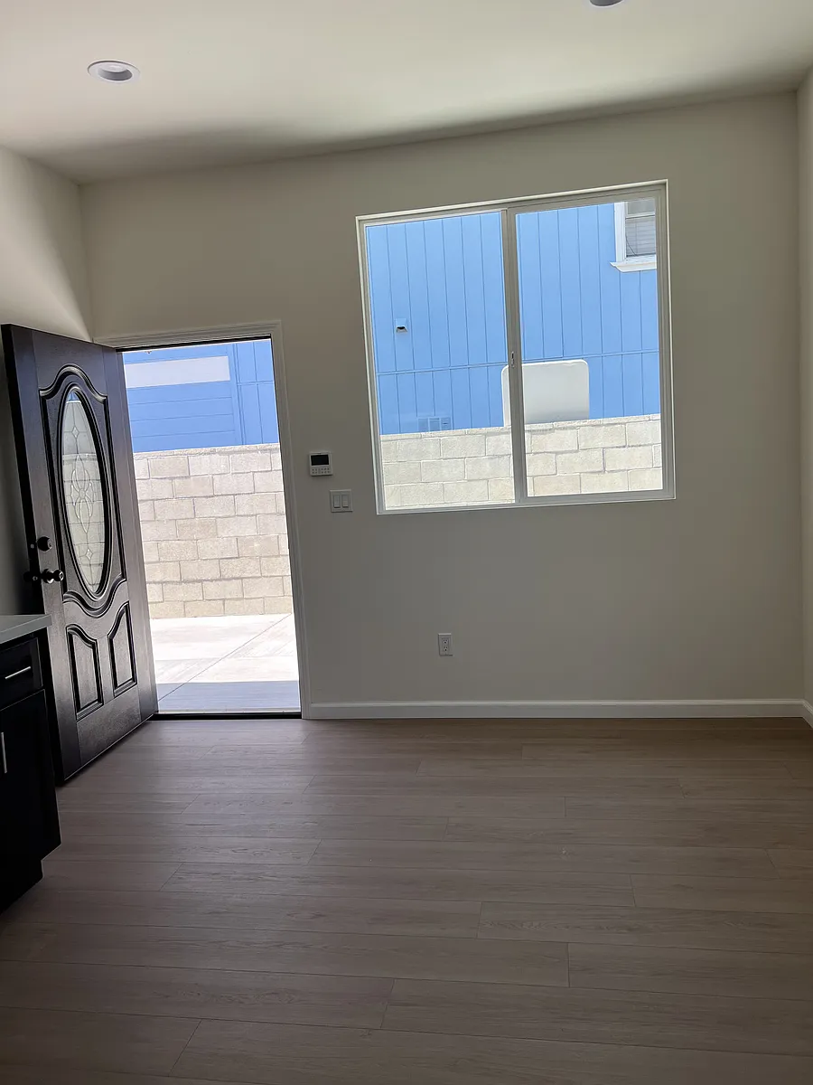 Building Photo - 163 El Medio St #A