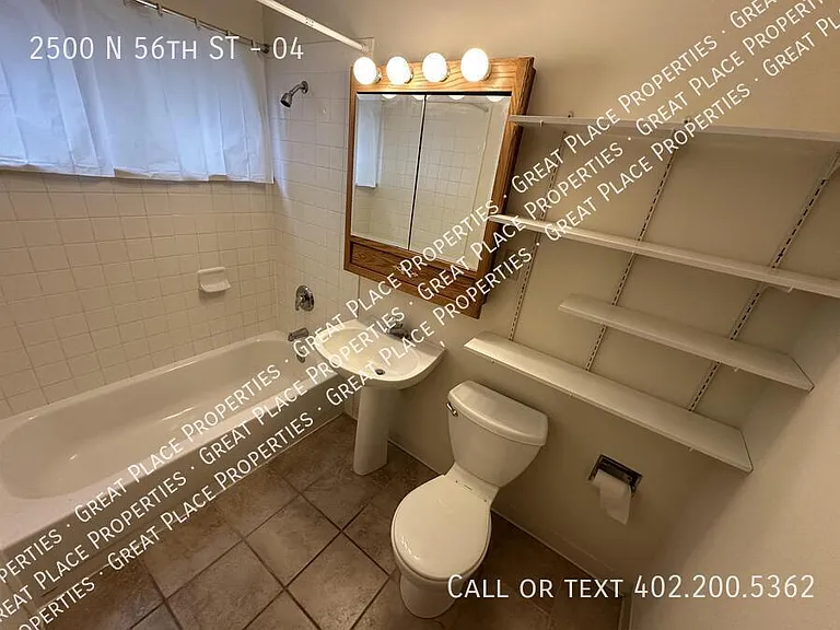 2500 N 56th St #4 — Photo 9