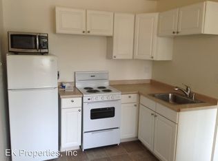 1887 N Vulcan Ave APT 7, Encinitas, CA 92024