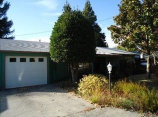 714 SW Westholm Ave, Grants Pass, OR 97526