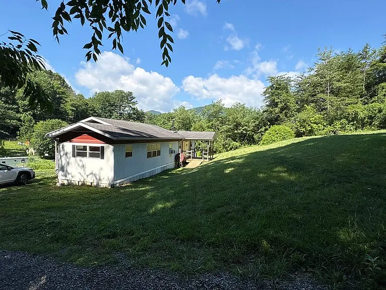 296 Dix Creek One Rd — Photo 17